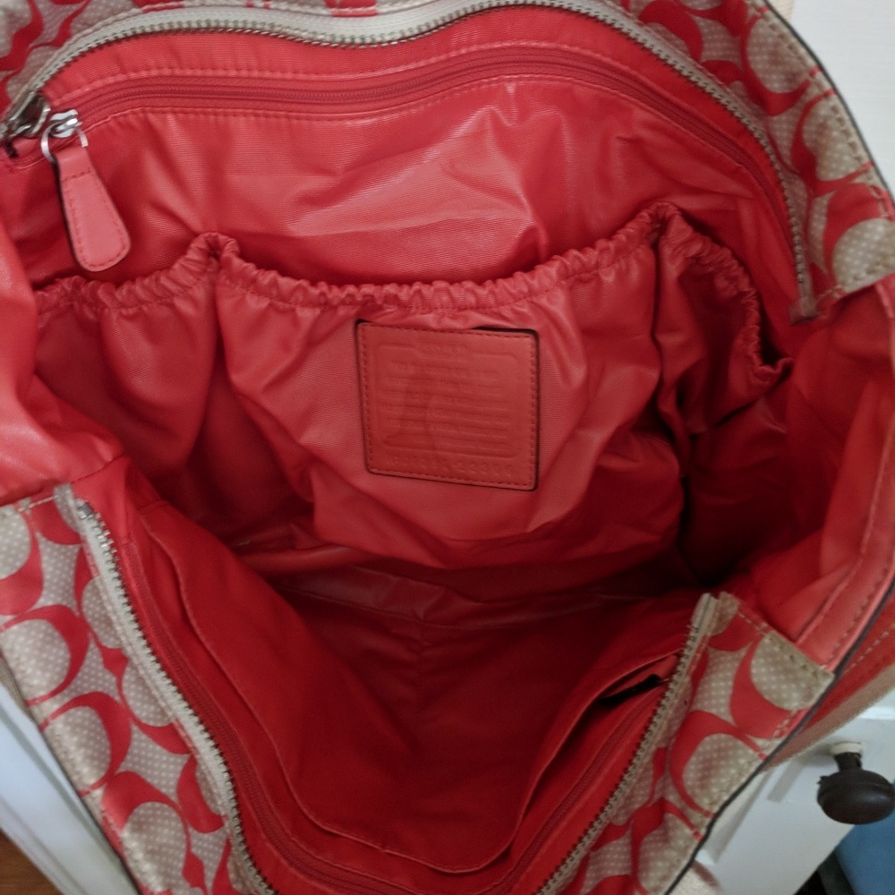 Coach baby bag - Picture 2 of 4